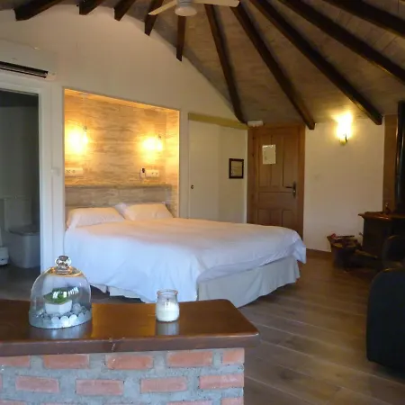 Crisol 乡村民宿 *