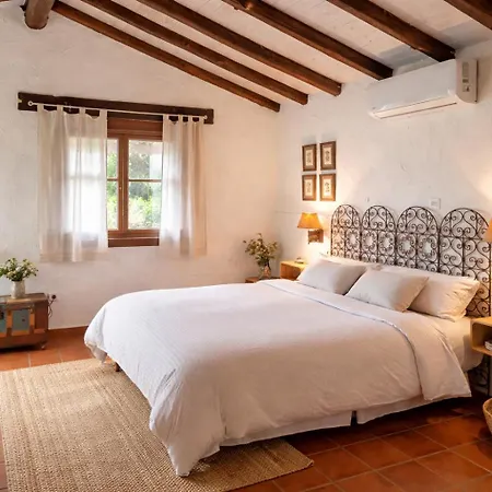 Casa Rural Crisol * Arenas de San Pedro